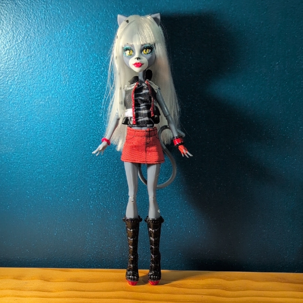 Monster High Knockoff Doll
